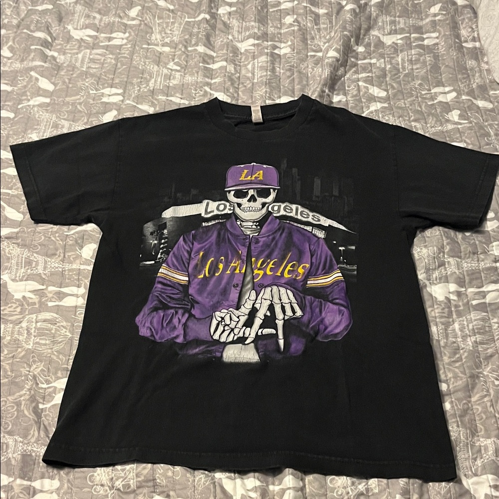 Black Men's Los Angeles Lakers Colors
Skeleton Graphic Tee